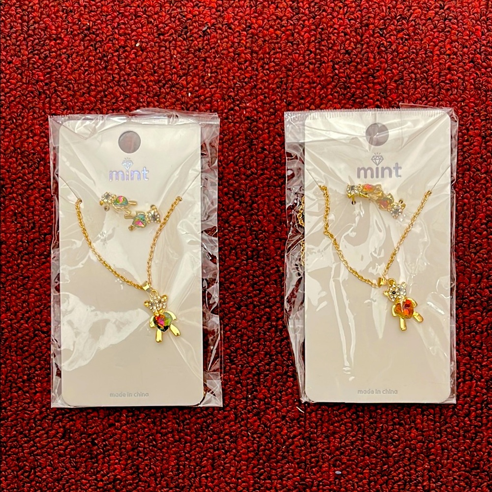 Mint Gold Jewelry Teddy Bear Set